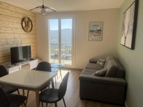 Appartement 3 pièces avec balcon, WiFi, parking, proche station, Les Angles - FR-1-593-103 Les Angles